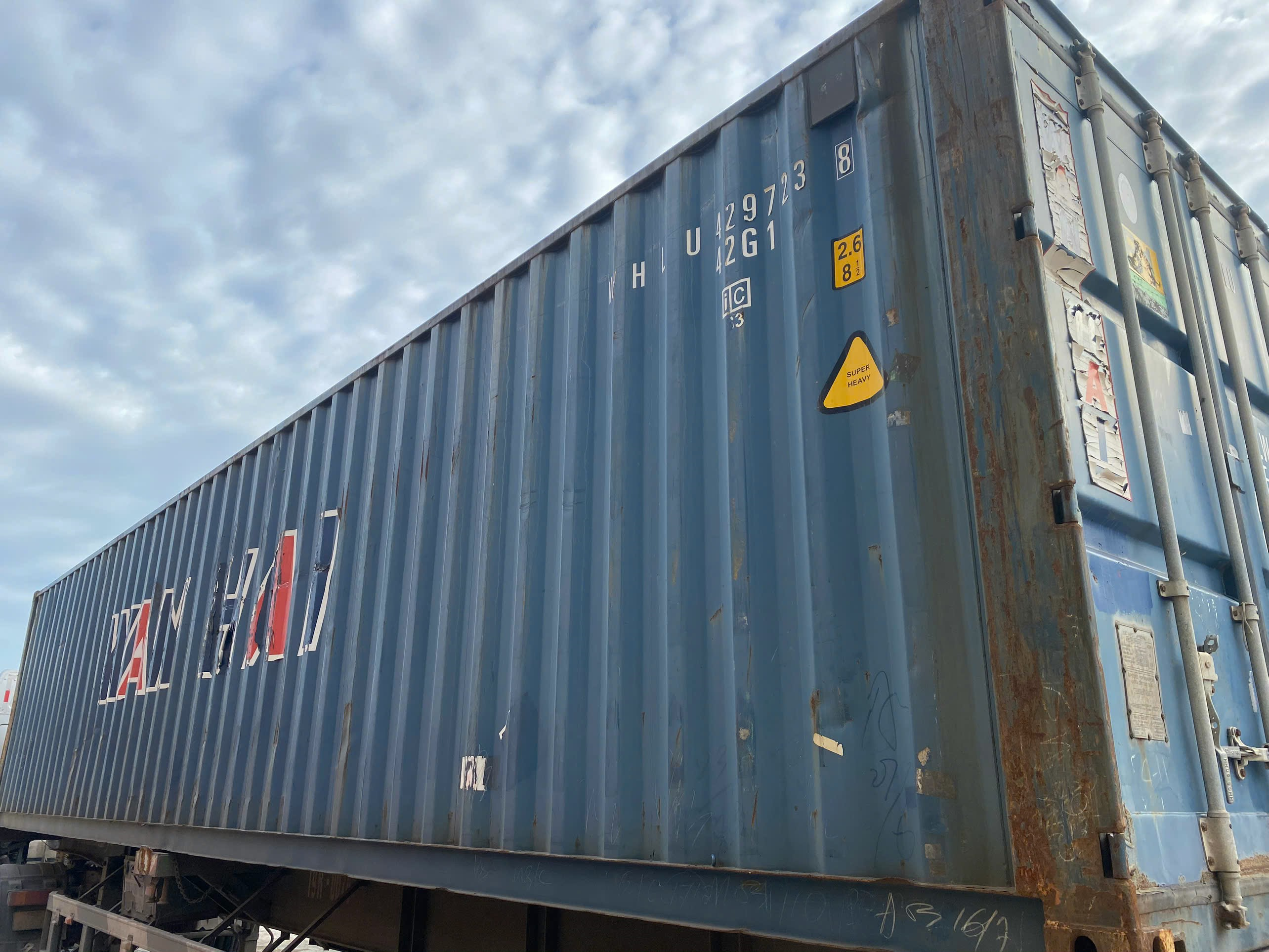 CONTAINER 40