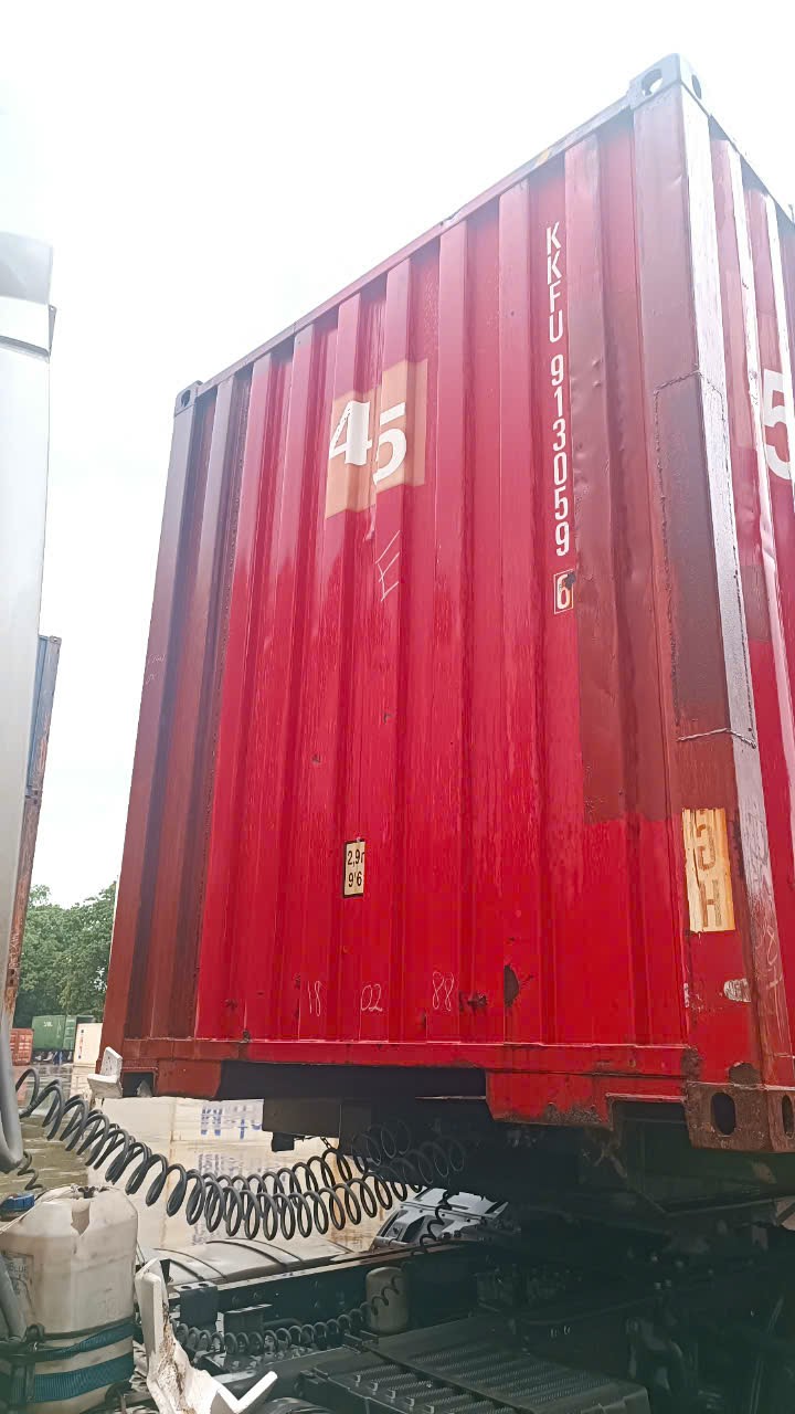 CONTAINER 45HC KKFU9130596